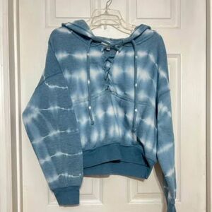 Blue and White Oversized Tie Front Hoodie size M